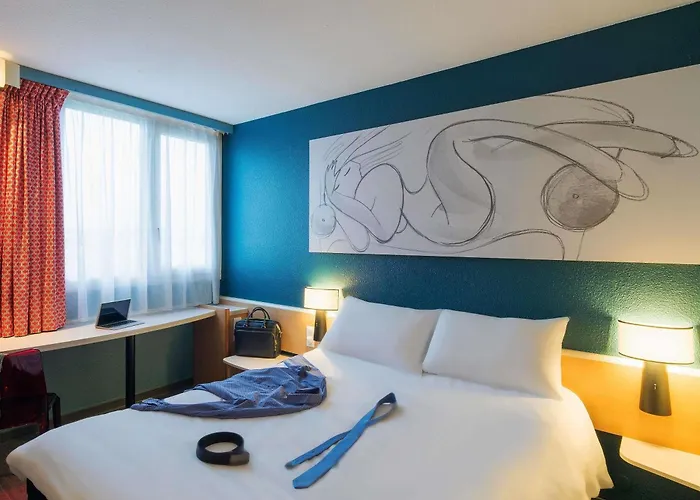 Ibis Nord Готель Тур